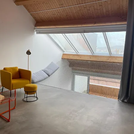 Corazon Casco Viejo Atico Vigo